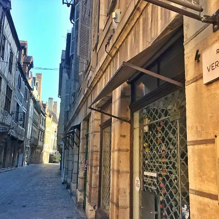 Apartment Centre Historique 